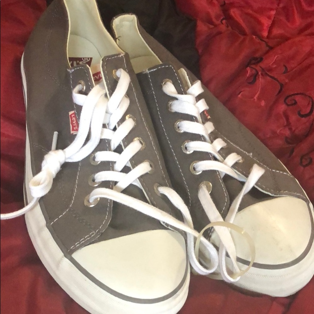 Mens Levi’s shoes